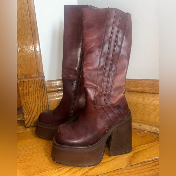 Sonax Shoes - Vintage Sonax 70s Chunky Platform Brown Mahogany Boots